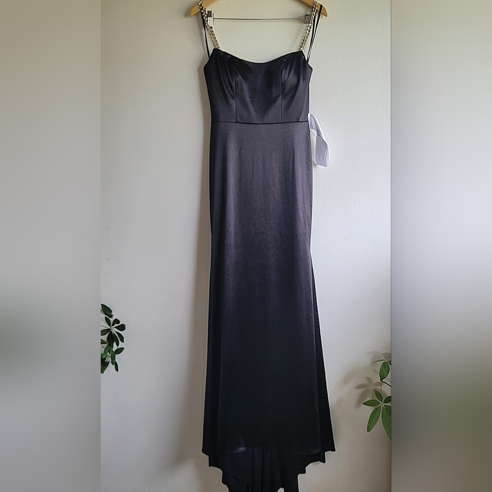 Mac Duggal Black Satin Gown with Embellished Straps - Picture 10 of 16